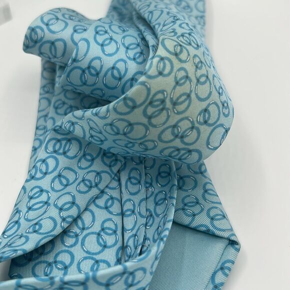 Hermes Blue Silk Tie with Elegant Swirl Pattern -5174 IA - Picture 4 of 7